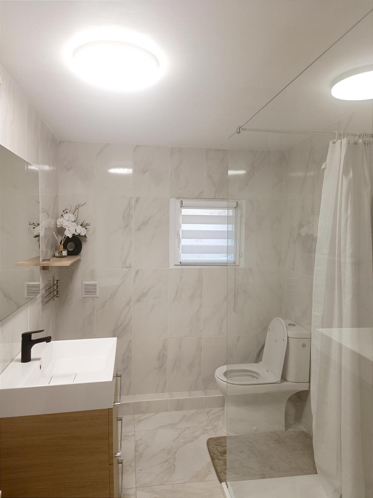 Homestay Tourcoing Exteriör bild