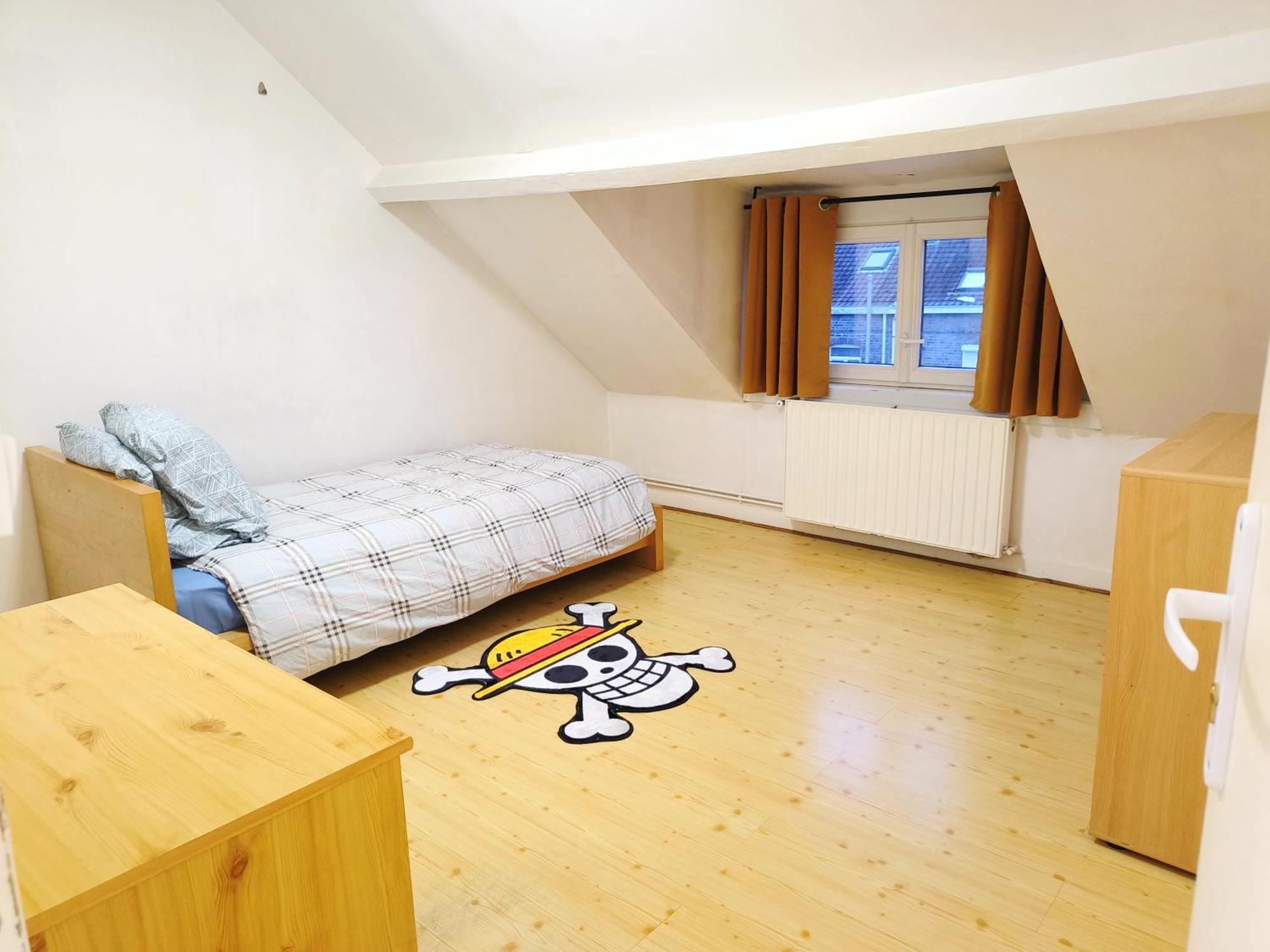 Homestay Tourcoing Exteriör bild