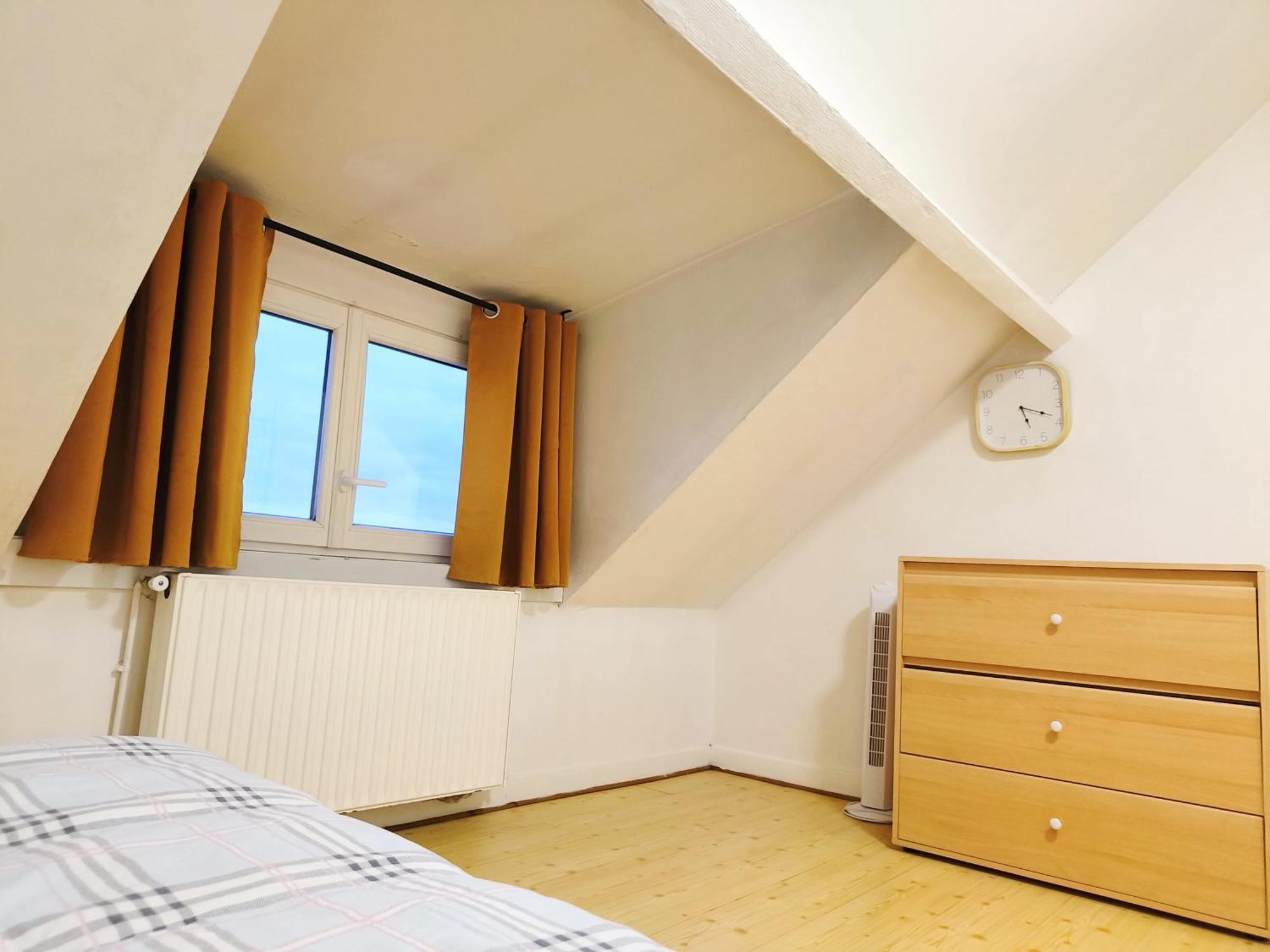 Homestay Tourcoing Exteriör bild